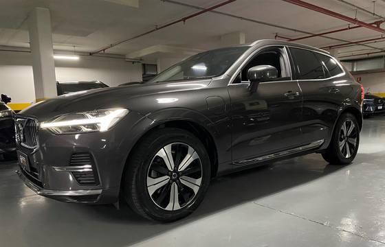 VOLVO XC60 2.0 T8 RECHARGE PLUS AWD GEARTRONIC